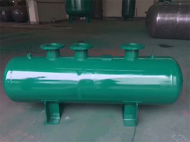 桂林桂林桂林蒸汽分气缸1.jpeg